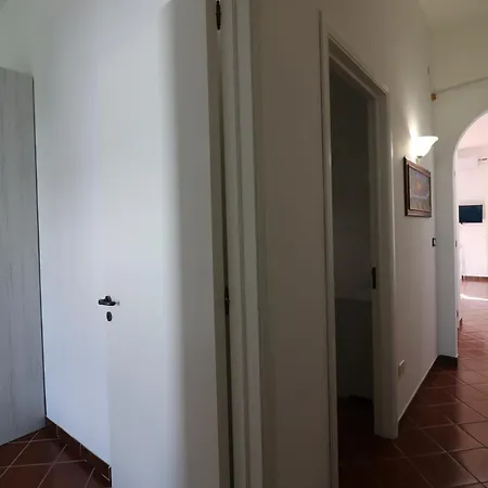 House Giulia Sea Front Ferienhaus *