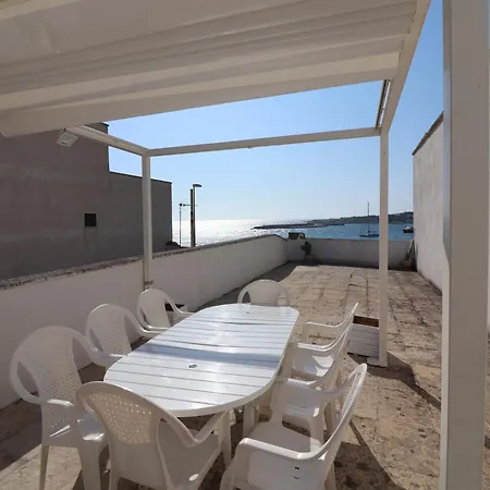 Ferienhaus House Giulia Sea Front *